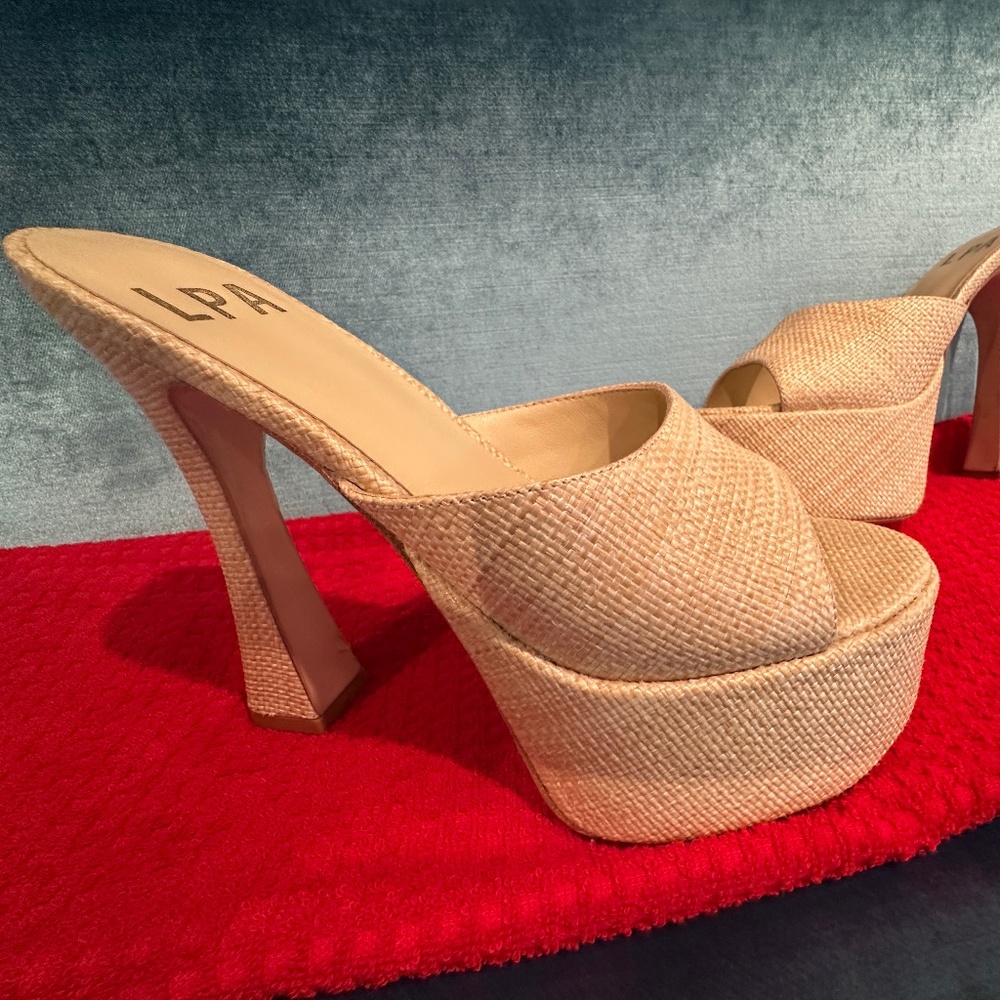 LPA Heels Classy & Rare NWOT - Picture 4 of 6